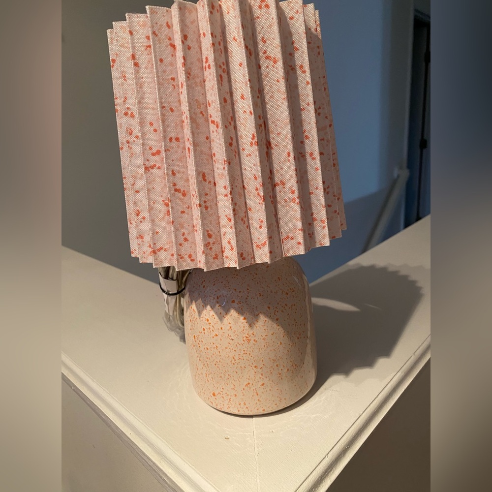 Room Essentials Speckled Pink and Cream Lamp